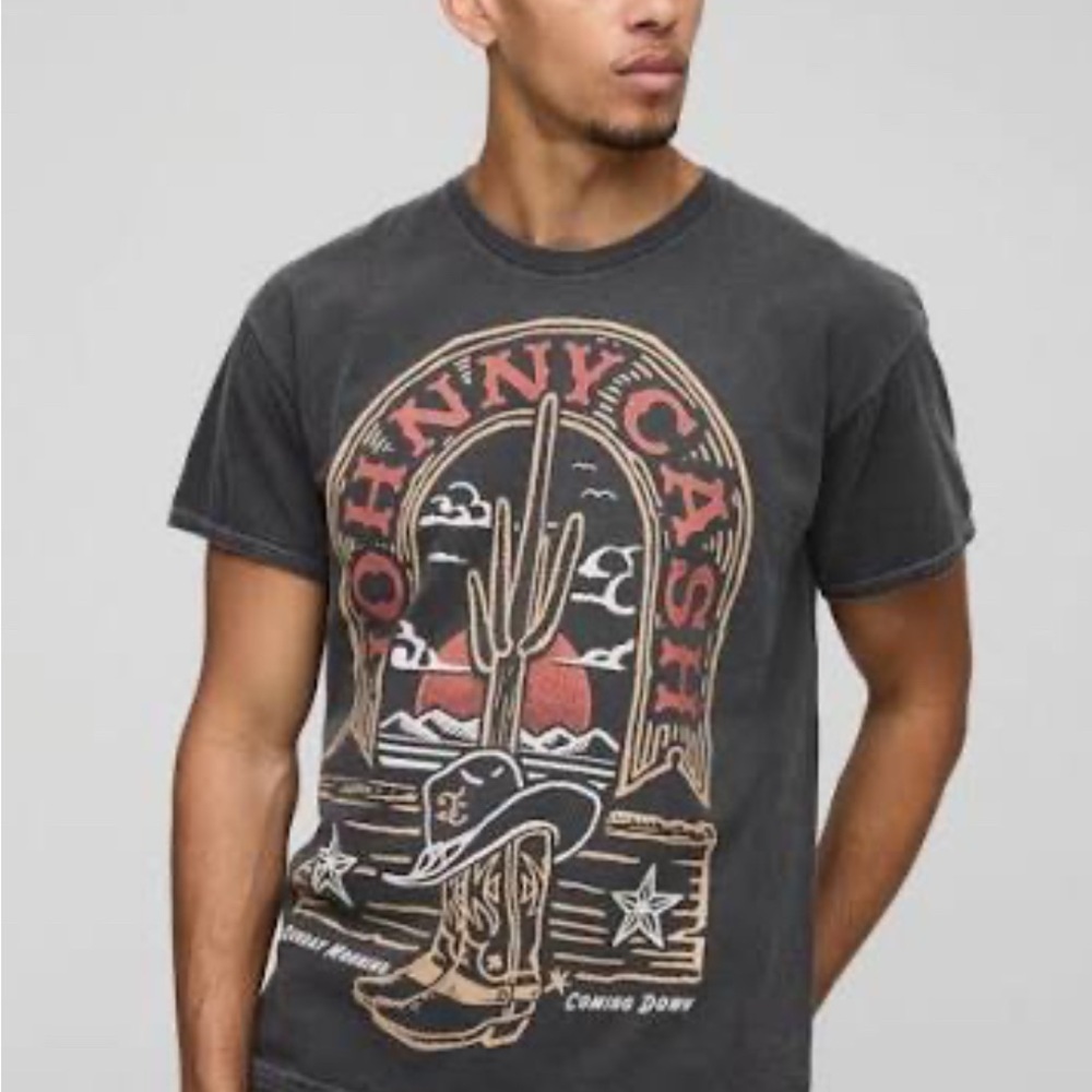 Johnny Cash | Black Graphic Tee